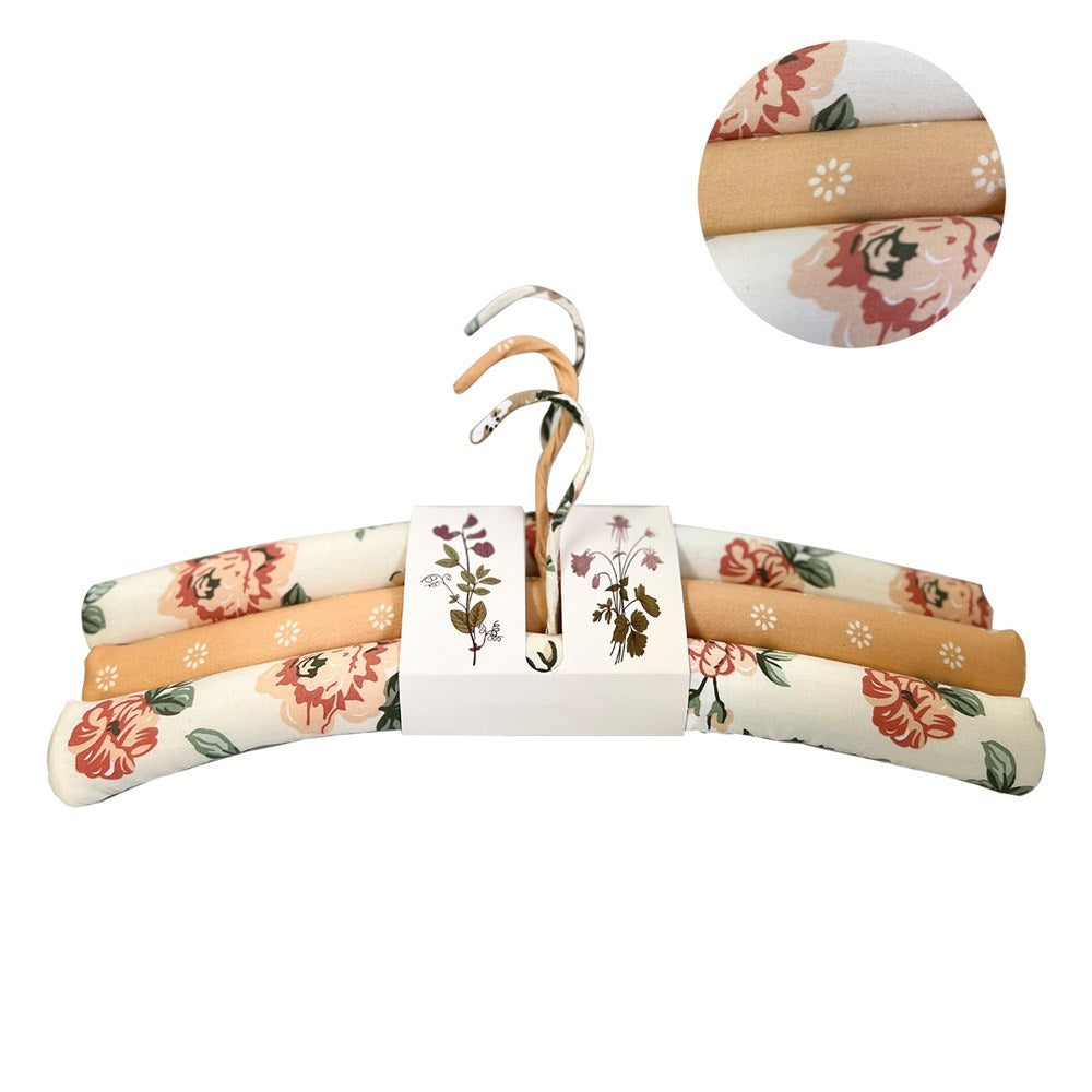 Peaches And Green C/Hangers Set Of 3 Linens & More — free download