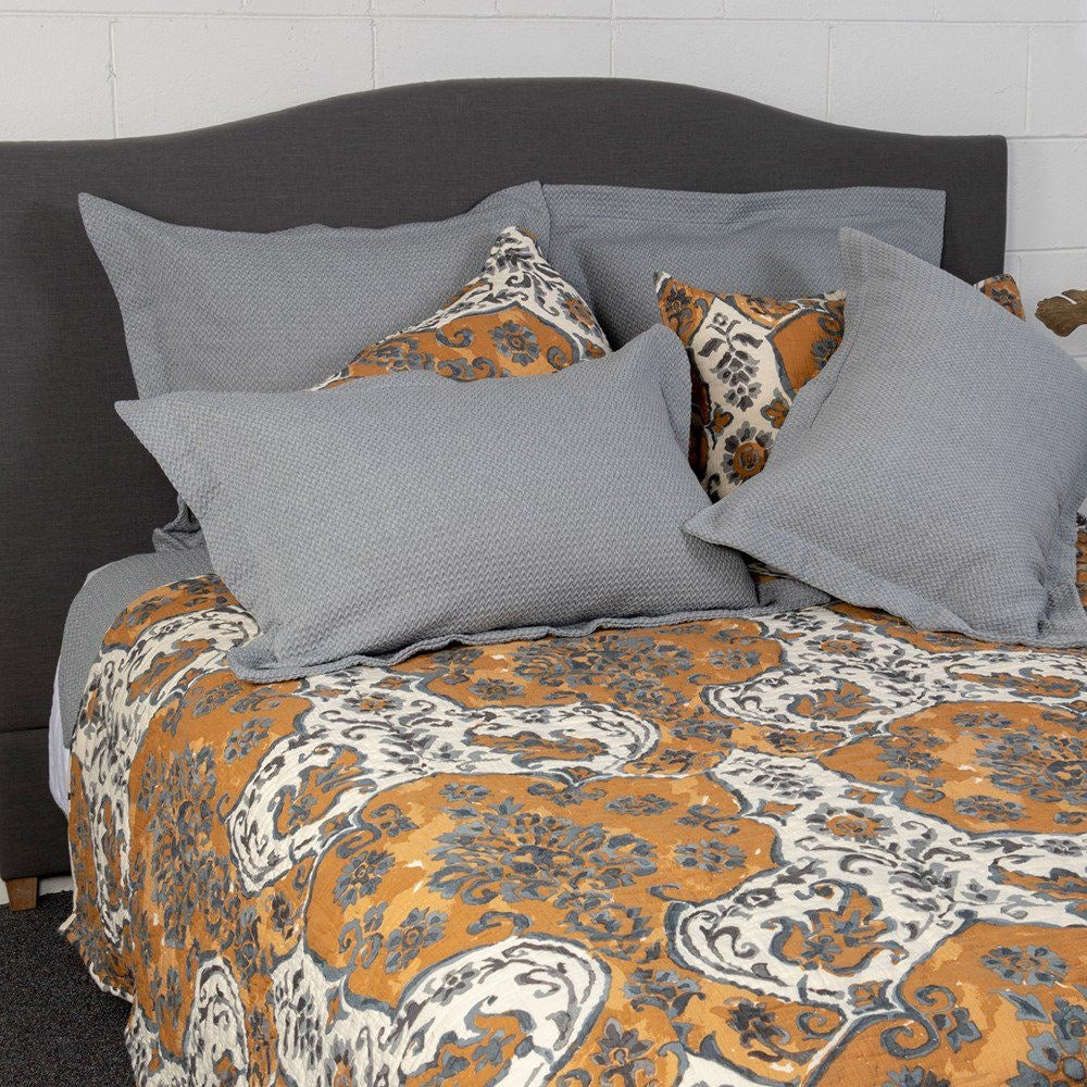 SOPHIA QUILT - KING