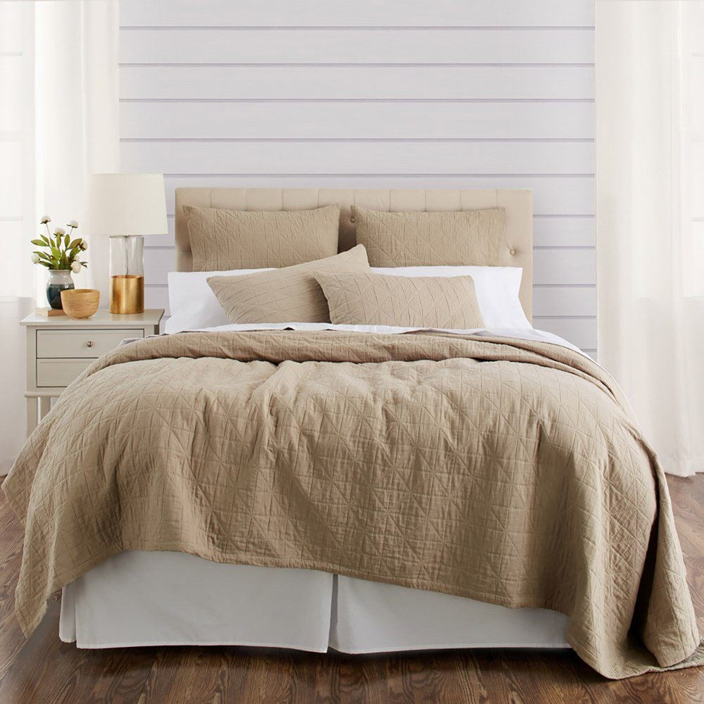 INDIANA  QUILT TAUPE - QUEEN