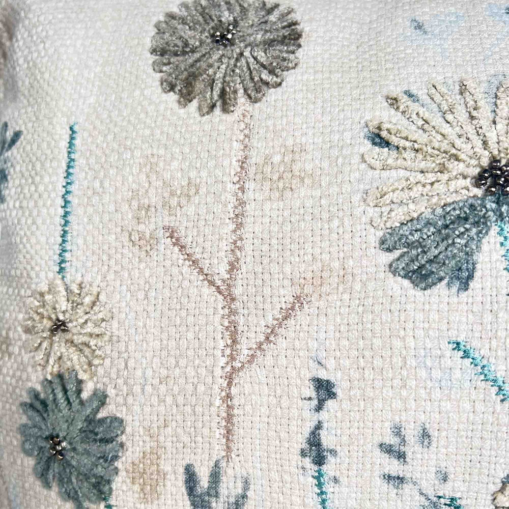 WILDFLOWERS EMBROIDERED CUSHION 35x50CM