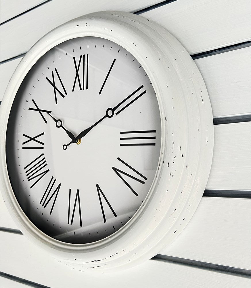 HUXLEY CLOCK ANTIQUE WHITE DISTRESSED FRAME 45X45X5.8CM