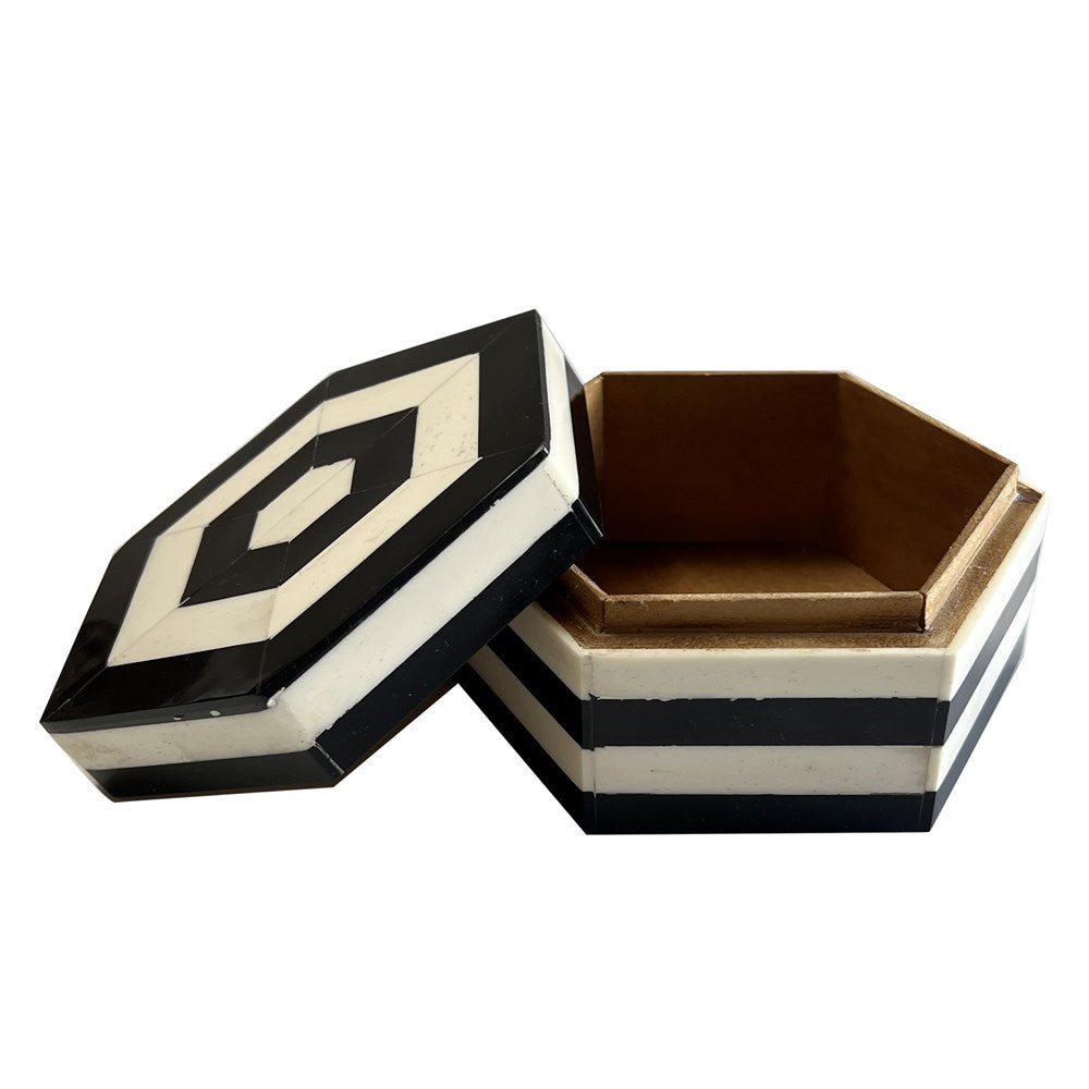 BLACK AND WHITE BOX 15x15x7CM