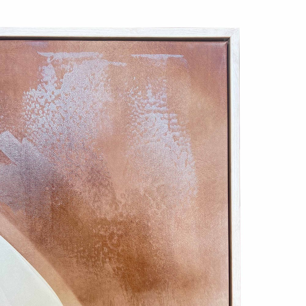 Art piece with brown and white colours on a textured surface