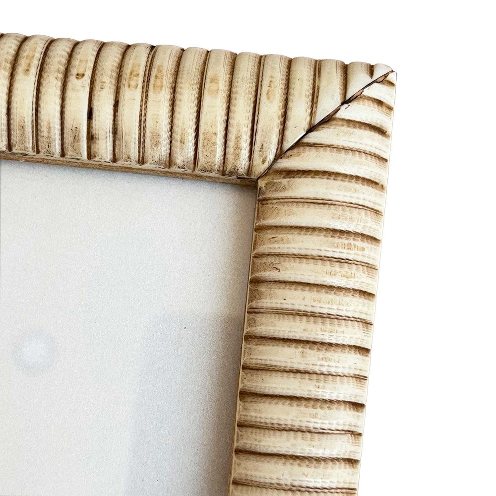 ANTIQUE STYLE FRAME 4x6"