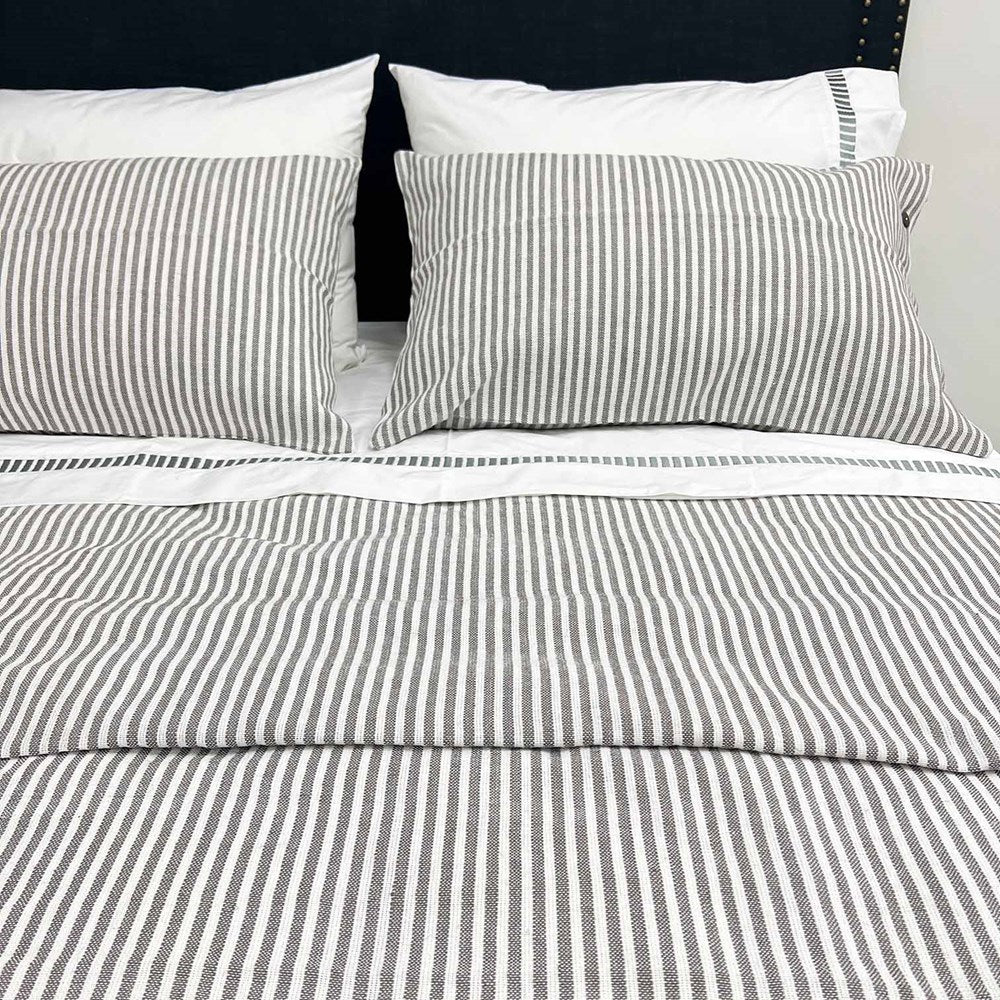 BRAYDEN DUVET COVER GREY - QUEEN