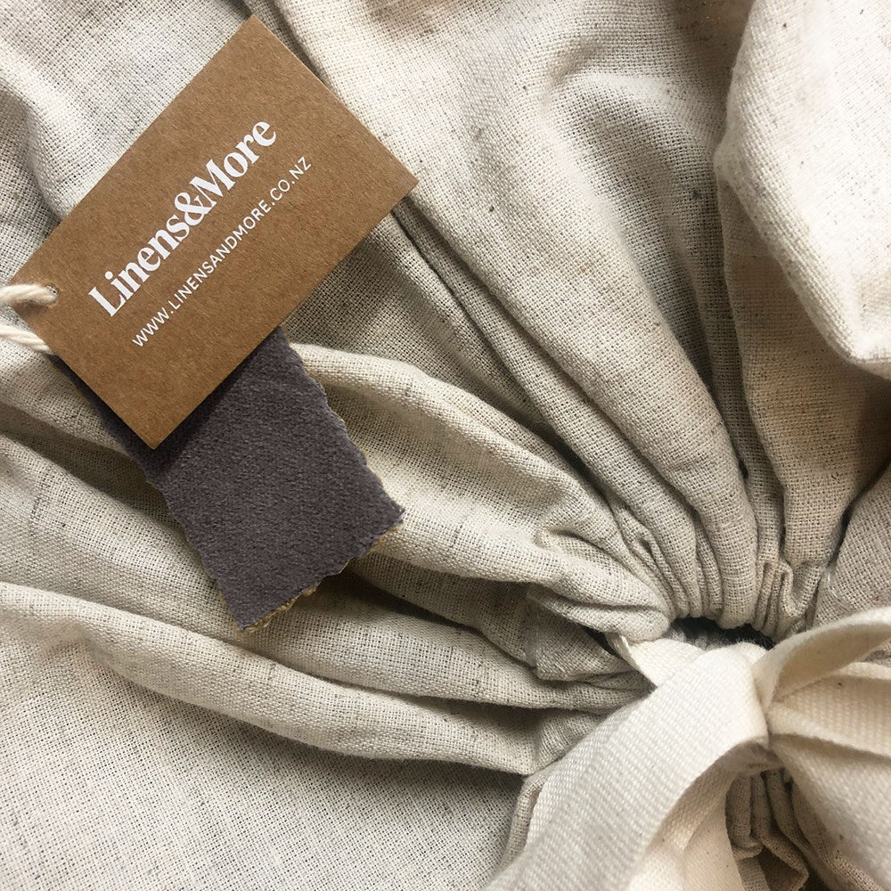 OAKURA QUILT QUEEN CHARCOAL